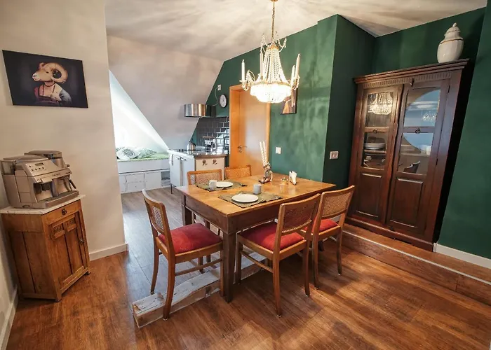 Three B'S Bed And Breakfast
